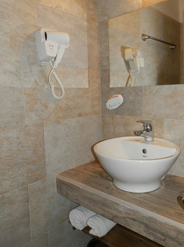 Axilleion Hotel Aspous Екстериор снимка